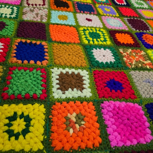 Handmade Granny Square Afghan Boho Vintage Hippie Throw Blanket Colorful - Picture 11 of 12
